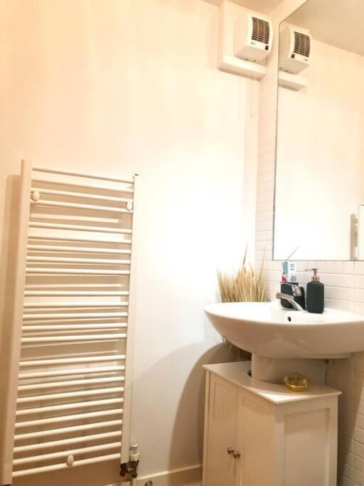 Modern Spacious Retreat Full Fibre Wi-Fi & Free Parking Edimburgo Exterior foto