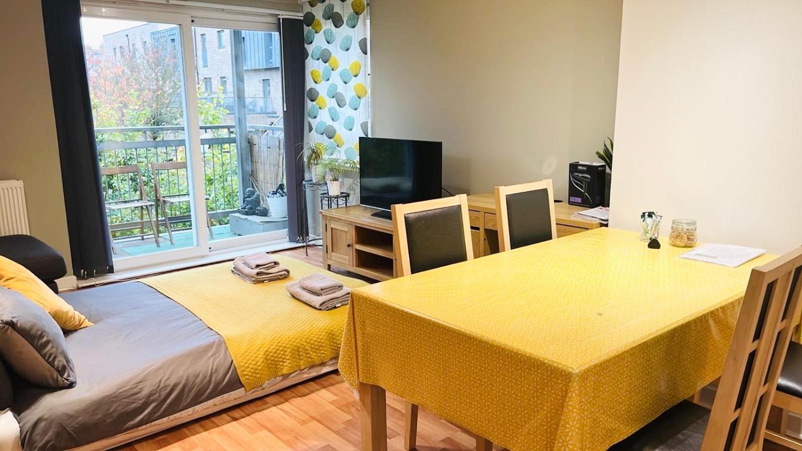 Modern Spacious Retreat Full Fibre Wi-Fi & Free Parking Edimburgo Exterior foto