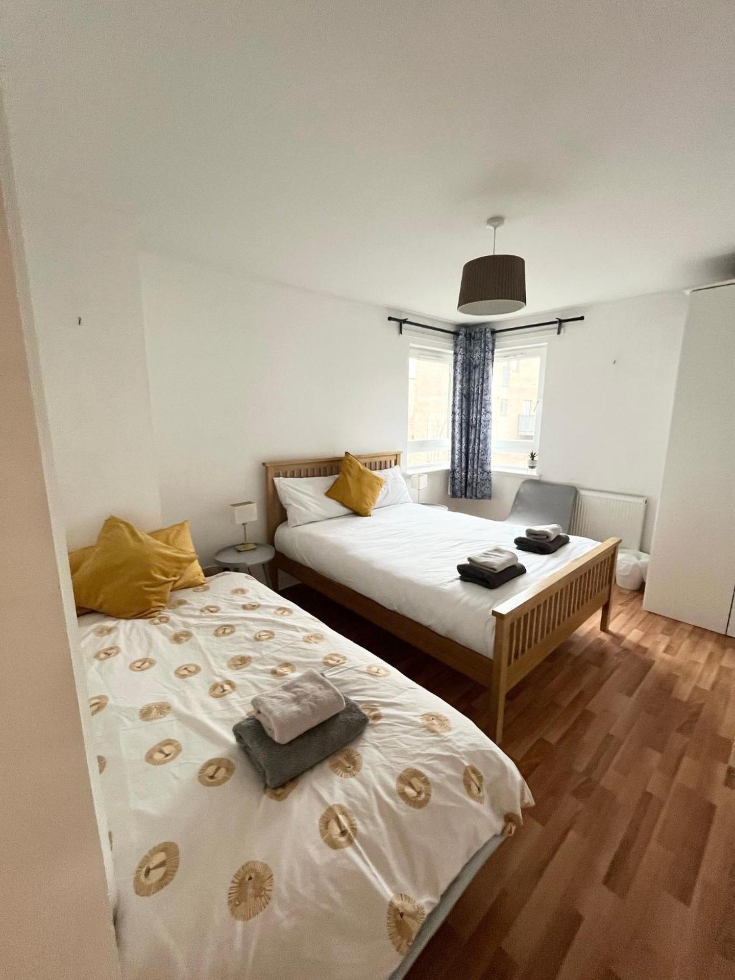 Modern Spacious Retreat Full Fibre Wi-Fi & Free Parking Edimburgo Exterior foto